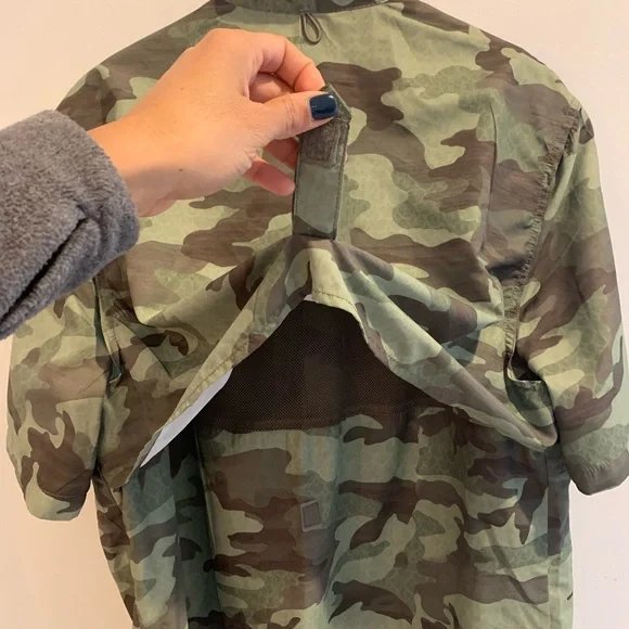 Mens Reel Legends green camo button down fishing shirt S - Picture 6 of 10